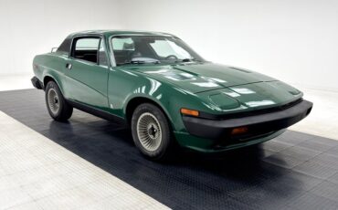 Triumph-Tr7-1976-British-Racing-Green-Black-23