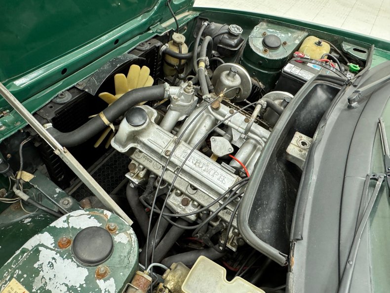 Triumph-Tr7-1976-British-Racing-Green-Black-36