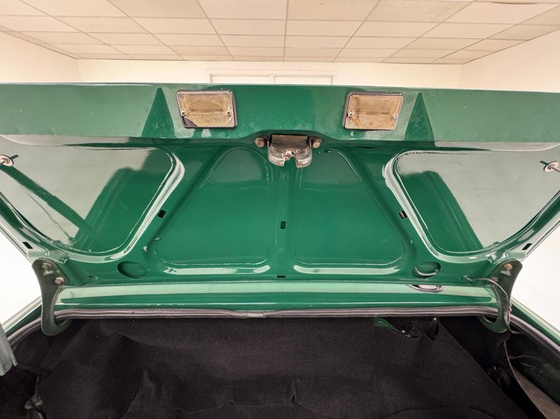 Triumph-Tr7-1976-British-Racing-Green-Black-37