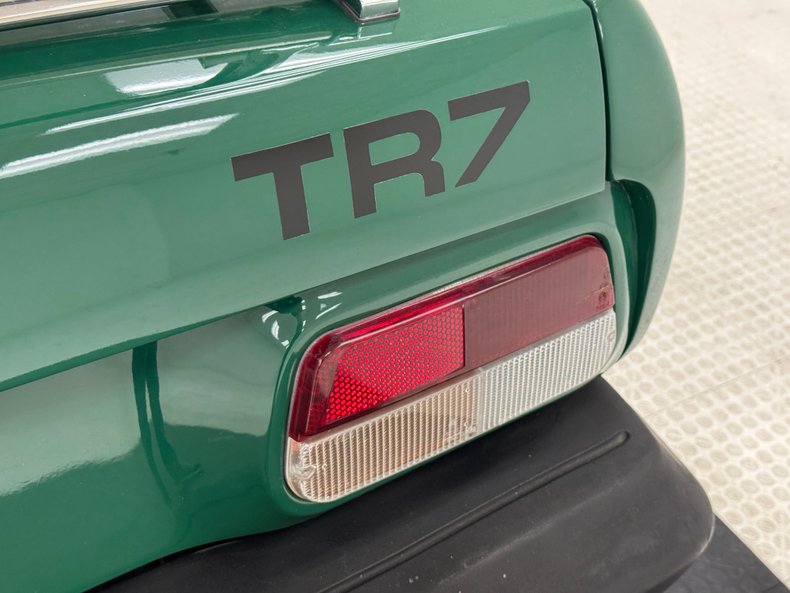 Triumph-Tr7-1976-British-Racing-Green-Black-44