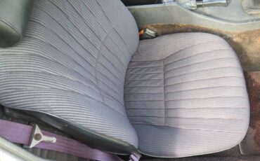 Triumph-tr7-1976-yellow-13