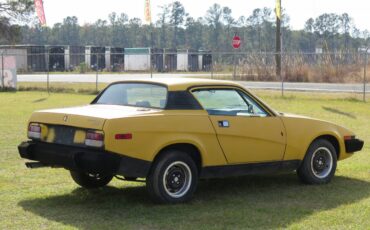 Triumph-tr7-1976-yellow-5