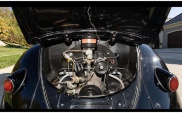 Volkswagen-Beetle-1955-Black-Red-21