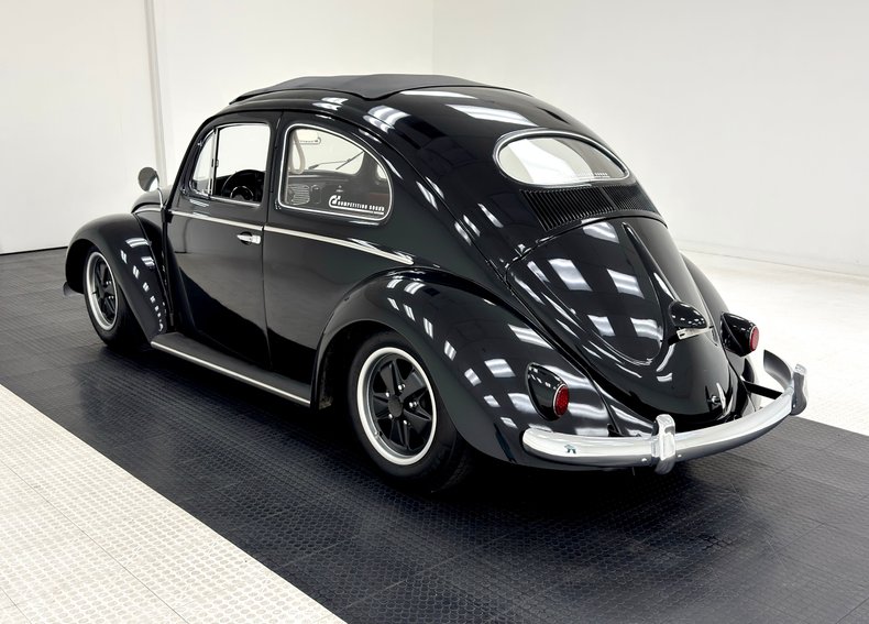 Volkswagen-Beetle-1956-Black-Oxblood-10