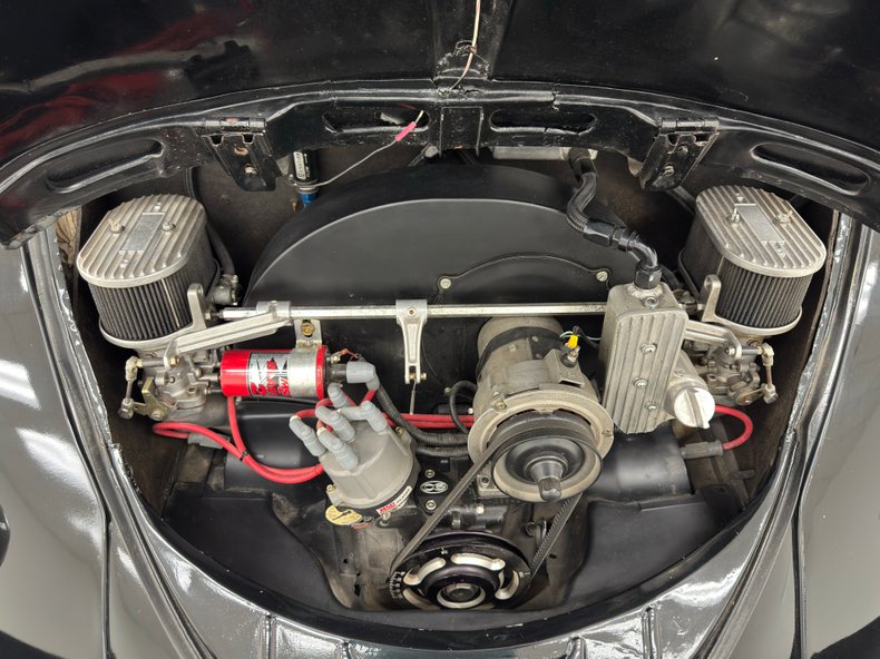 Volkswagen-Beetle-1956-Black-Oxblood-32