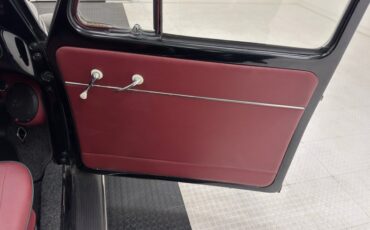 Volkswagen-Beetle-1956-Black-Oxblood-35