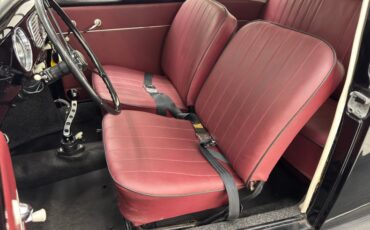 Volkswagen-Beetle-1956-Black-Oxblood-36