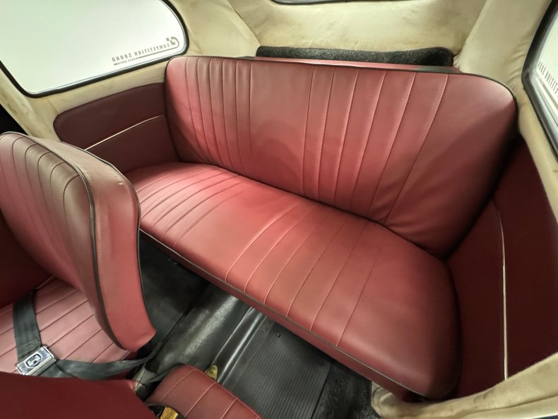 Volkswagen-Beetle-1956-Black-Oxblood-38