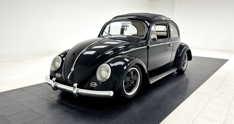 Volkswagen-Beetle-1956-Black-Oxblood-45