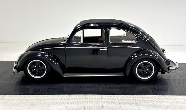 Volkswagen-Beetle-1956-Black-Oxblood-9