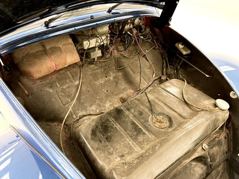 Volkswagen-Beetle-1973-Medium-Blue-Metallic-Blue-37