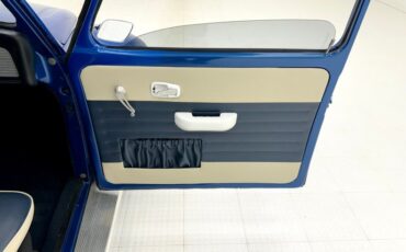 Volkswagen-Beetle-1973-Medium-Blue-Metallic-Blue-45