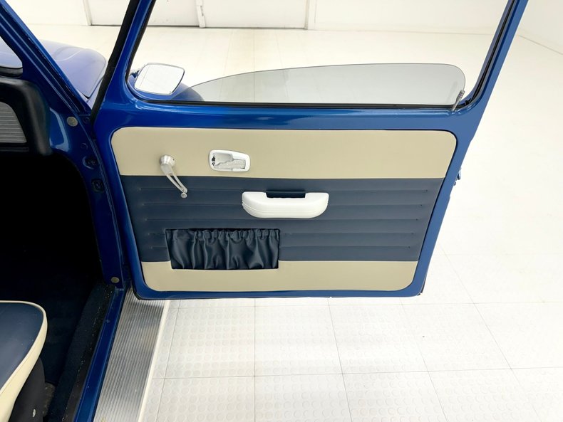 Volkswagen-Beetle-1973-Medium-Blue-Metallic-Blue-45