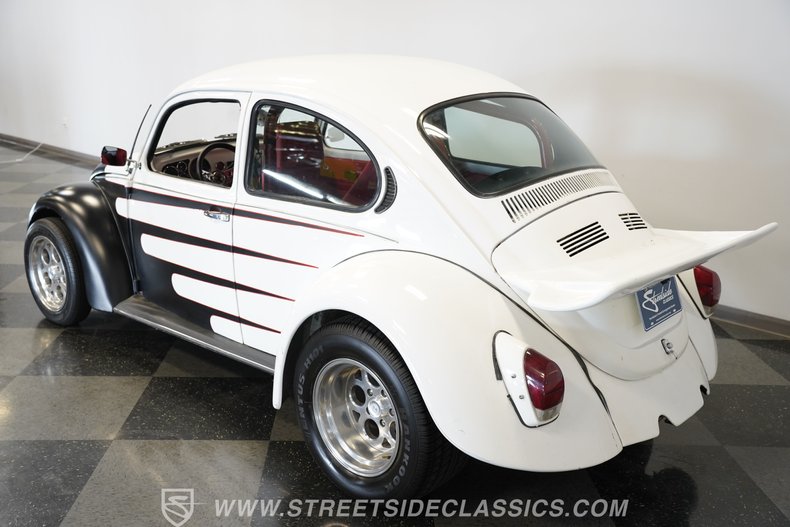 Volkswagen-Beetle-1973-White-Red-11