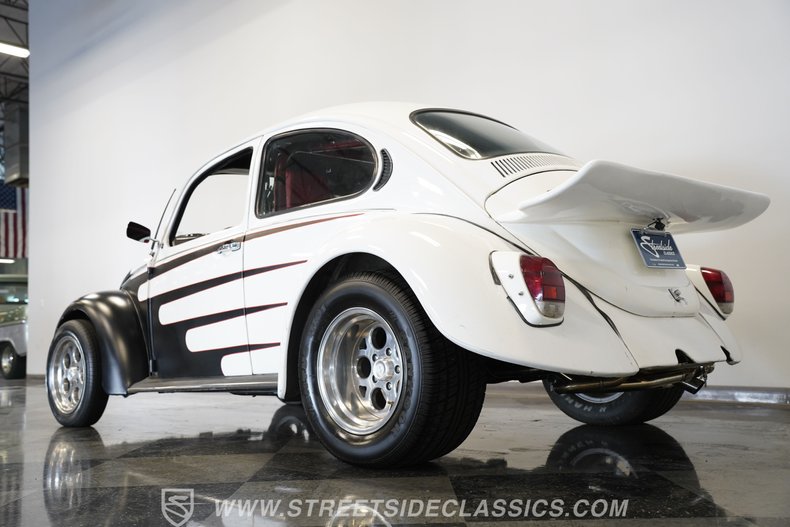 Volkswagen-Beetle-1973-White-Red-13