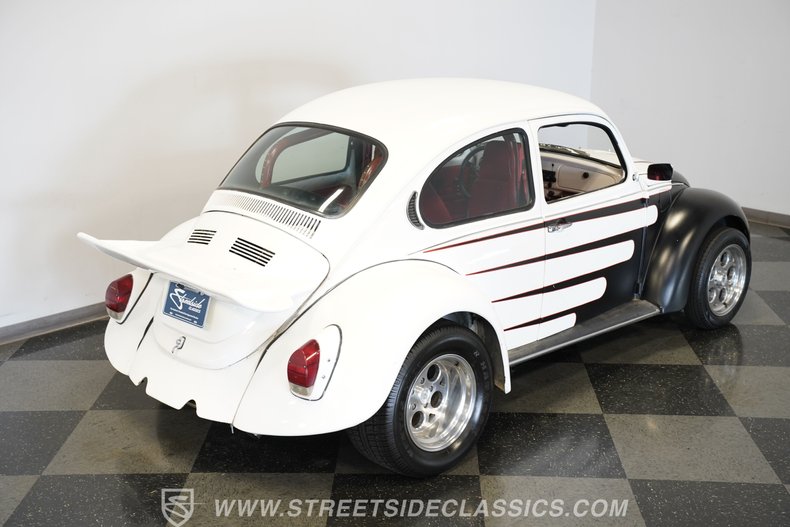 Volkswagen-Beetle-1973-White-Red-16