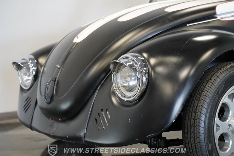 Volkswagen-Beetle-1973-White-Red-23