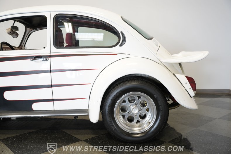 Volkswagen-Beetle-1973-White-Red-25