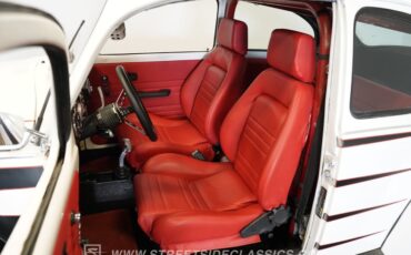 Volkswagen-Beetle-1973-White-Red-32