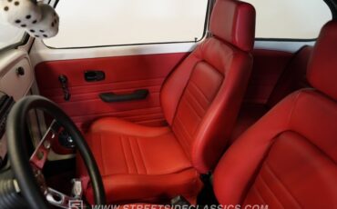 Volkswagen-Beetle-1973-White-Red-39