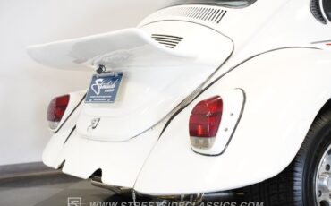 Volkswagen-Beetle-1973-White-Red-4