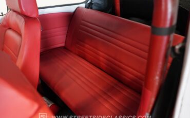 Volkswagen-Beetle-1973-White-Red-40