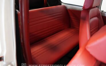 Volkswagen-Beetle-1973-White-Red-41