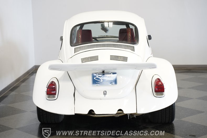 Volkswagen-Beetle-1973-White-Red-47