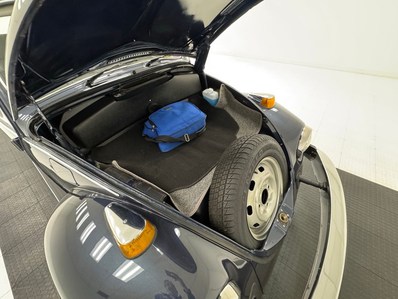 Volkswagen-Beetle-1975-Deift-Blue-Blue-24