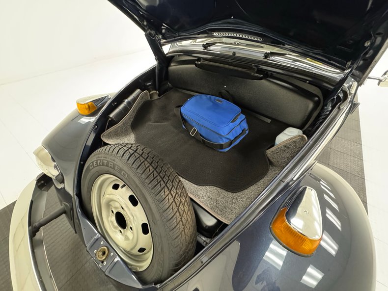 Volkswagen-Beetle-1975-Deift-Blue-Blue-27