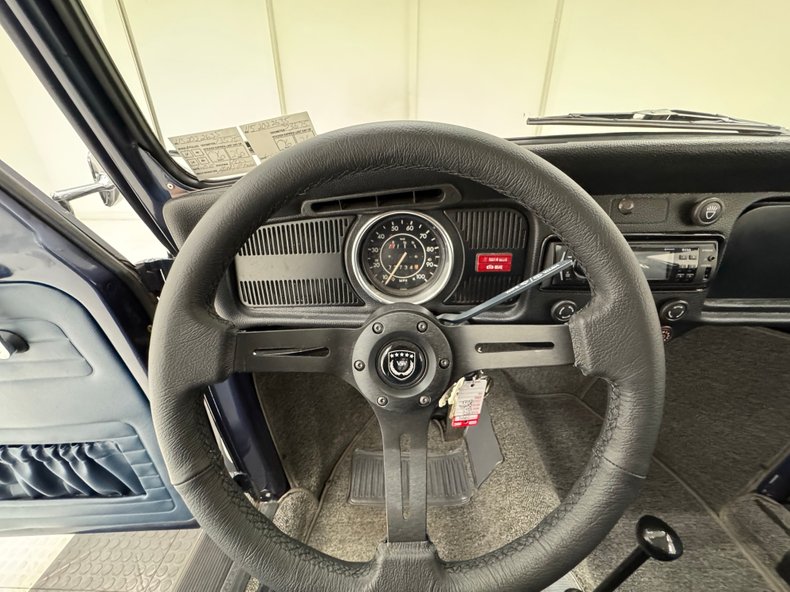 Volkswagen-Beetle-1975-Deift-Blue-Blue-38