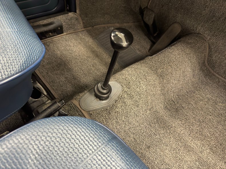 Volkswagen-Beetle-1975-Deift-Blue-Blue-43