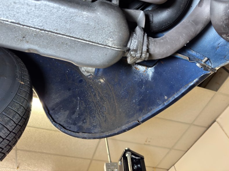 Volkswagen-Beetle-1975-Deift-Blue-Blue-49