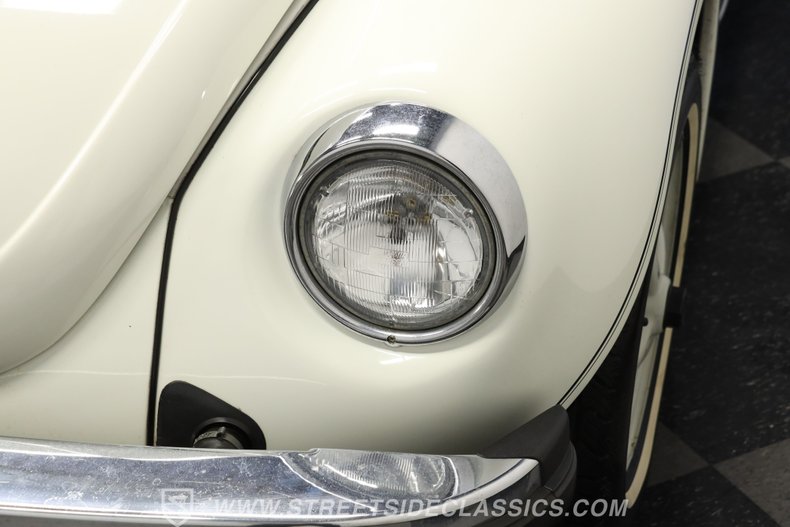 Volkswagen-Beetle-1979-White-White-24