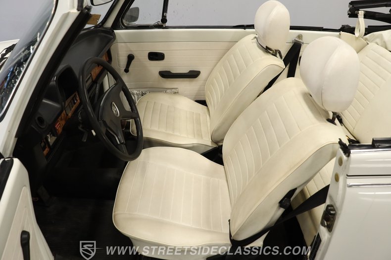 Volkswagen-Beetle-1979-White-White-3