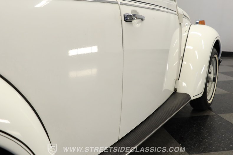 Volkswagen-Beetle-1979-White-White-31