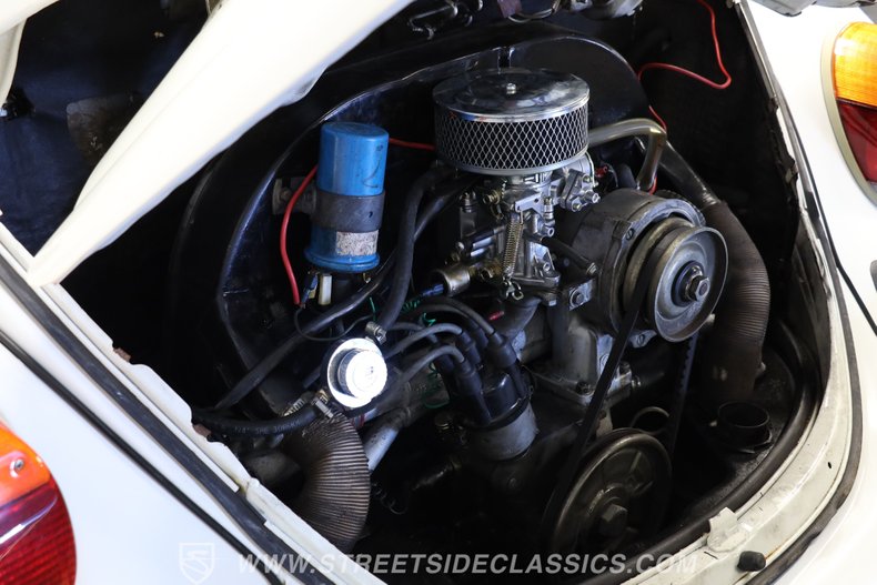 Volkswagen-Beetle-1979-White-White-34