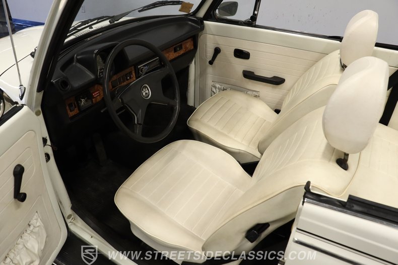 Volkswagen-Beetle-1979-White-White-48