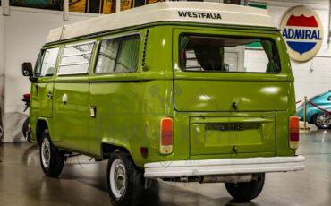 Volkswagen-Bus-1978-Green-Green-16