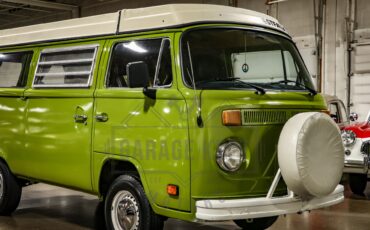 Volkswagen-Bus-1978-Green-Green-22