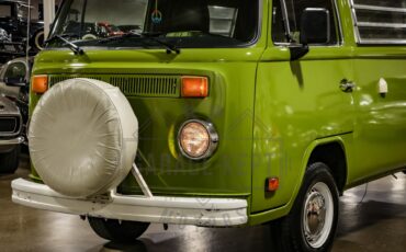 Volkswagen-Bus-1978-Green-Green-28