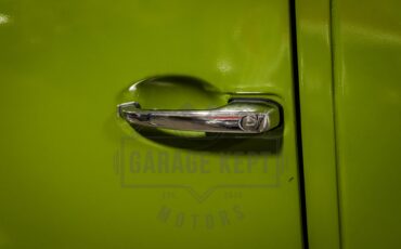 Volkswagen-Bus-1978-Green-Green-32