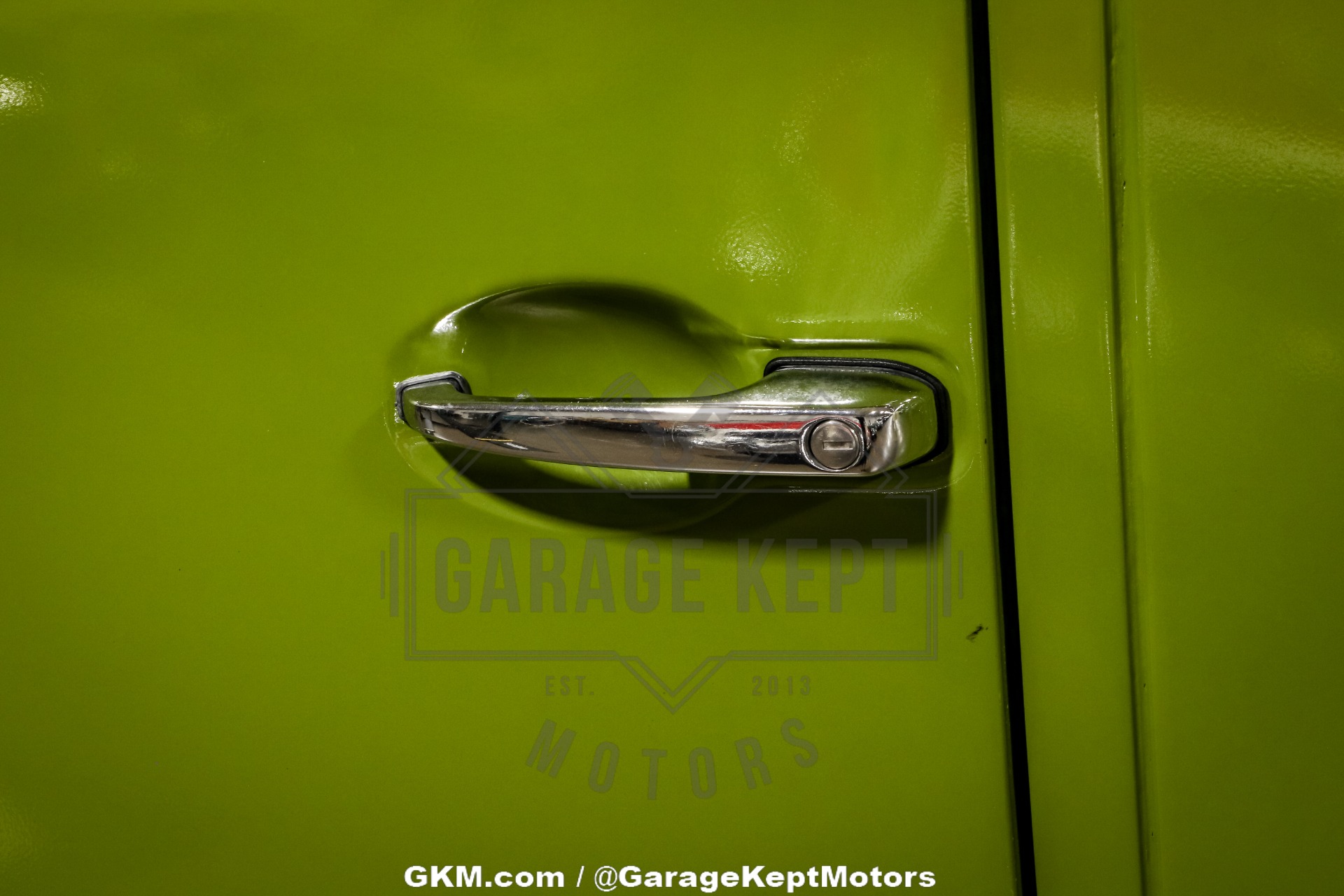 Volkswagen-Bus-1978-Green-Green-32