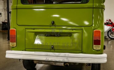 Volkswagen-Bus-1978-Green-Green-42