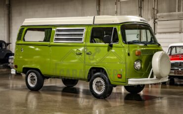 Volkswagen-Bus-1978-Green-Green-46