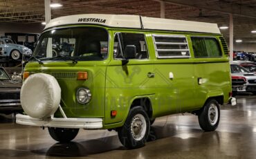 Volkswagen-Bus-1978-Green-Green-47
