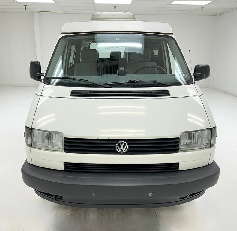 Volkswagen-Eurovan-1995-White-Light-Gray-13