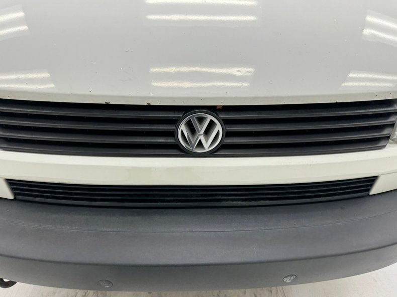 Volkswagen-Eurovan-1995-White-Light-Gray-14