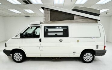 Volkswagen-Eurovan-1995-White-Light-Gray-2