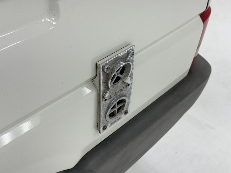 Volkswagen-Eurovan-1995-White-Light-Gray-24